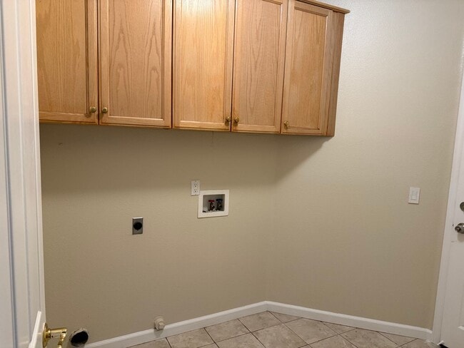 Building Photo - welcome home