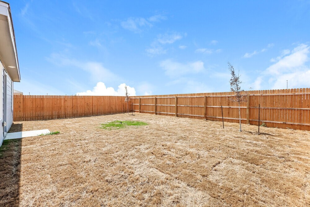 Building Photo - 1867 Musk Rose