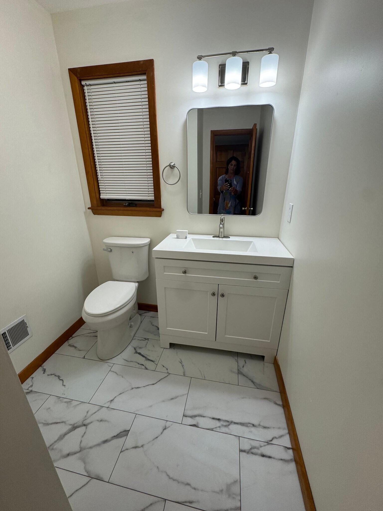 Building Photo - 42 Parkington Cir