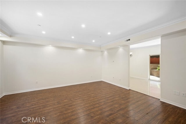 Building Photo - 345 W Loraine St