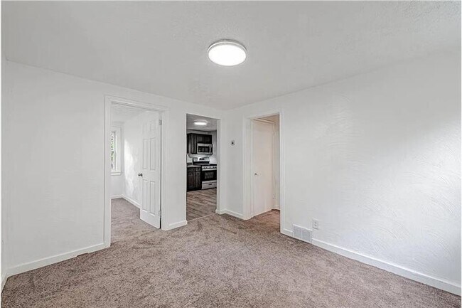 Building Photo - 4205 Stanton Ave