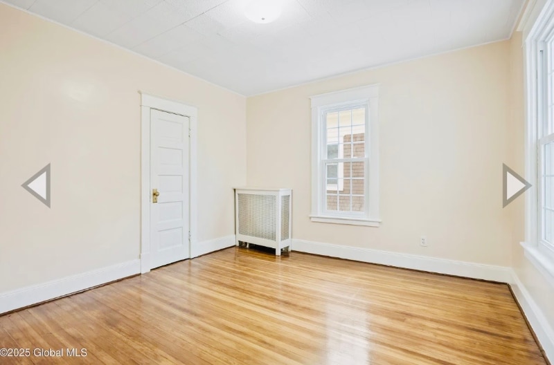 Building Photo - 559 Myrtle Ave