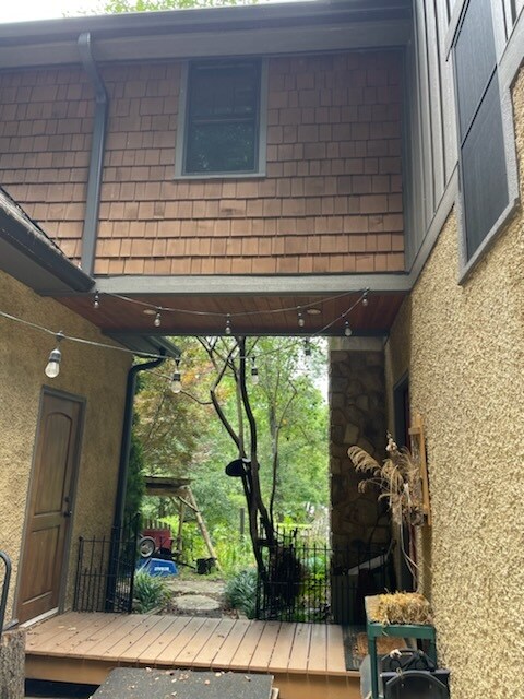 Building Photo - 33 Hoyt Rd