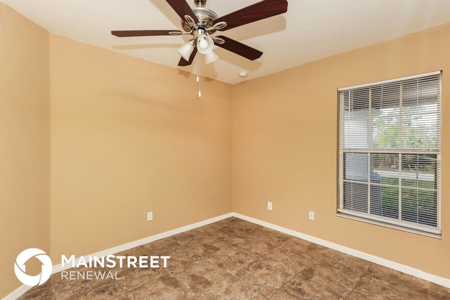 Building Photo - 6014 Terry Ave N