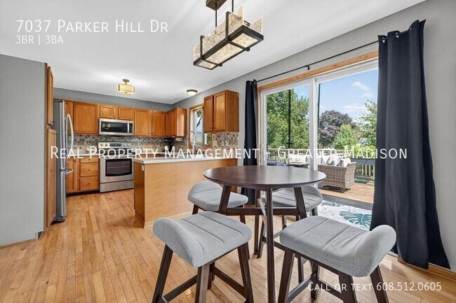 Building Photo - 7037 Parker Hill Dr