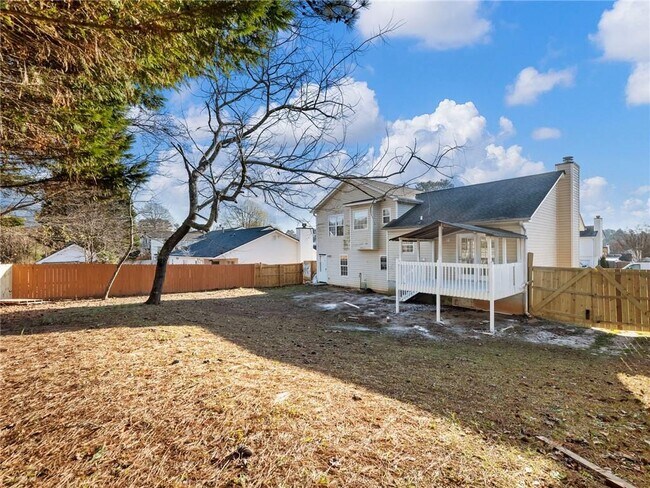 Building Photo - 2032 Morning Dew Pl