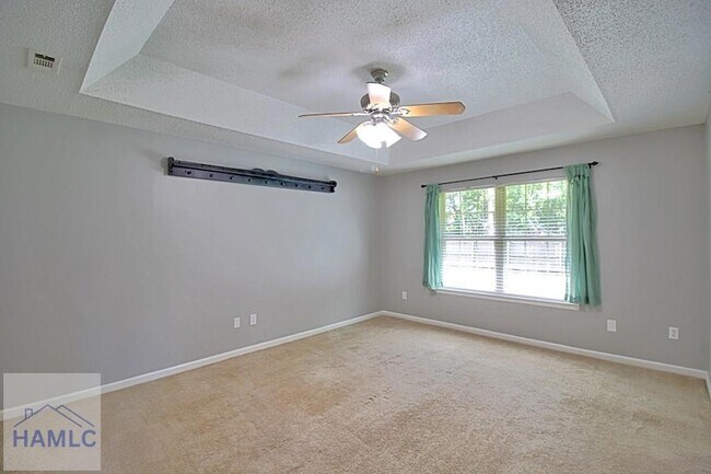 Building Photo - 173 Arlen Dr
