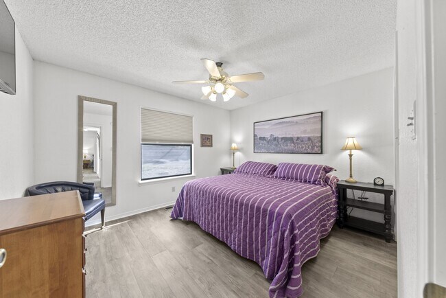 Building Photo - 126 North St