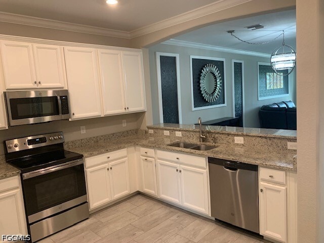 Building Photo - 10360 Prato Dr