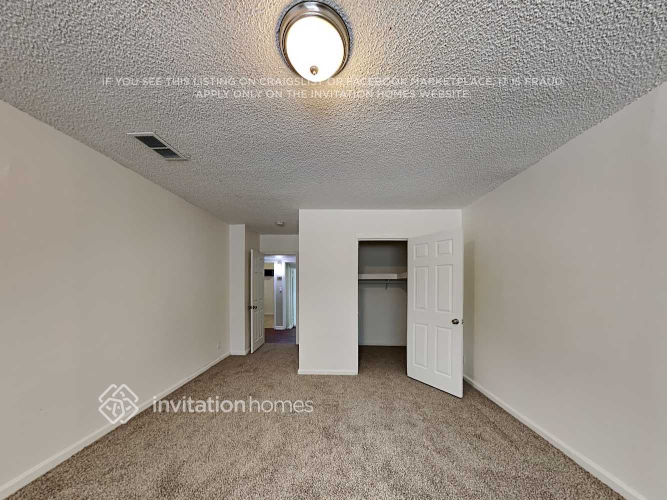 Building Photo - 13515 Raven St