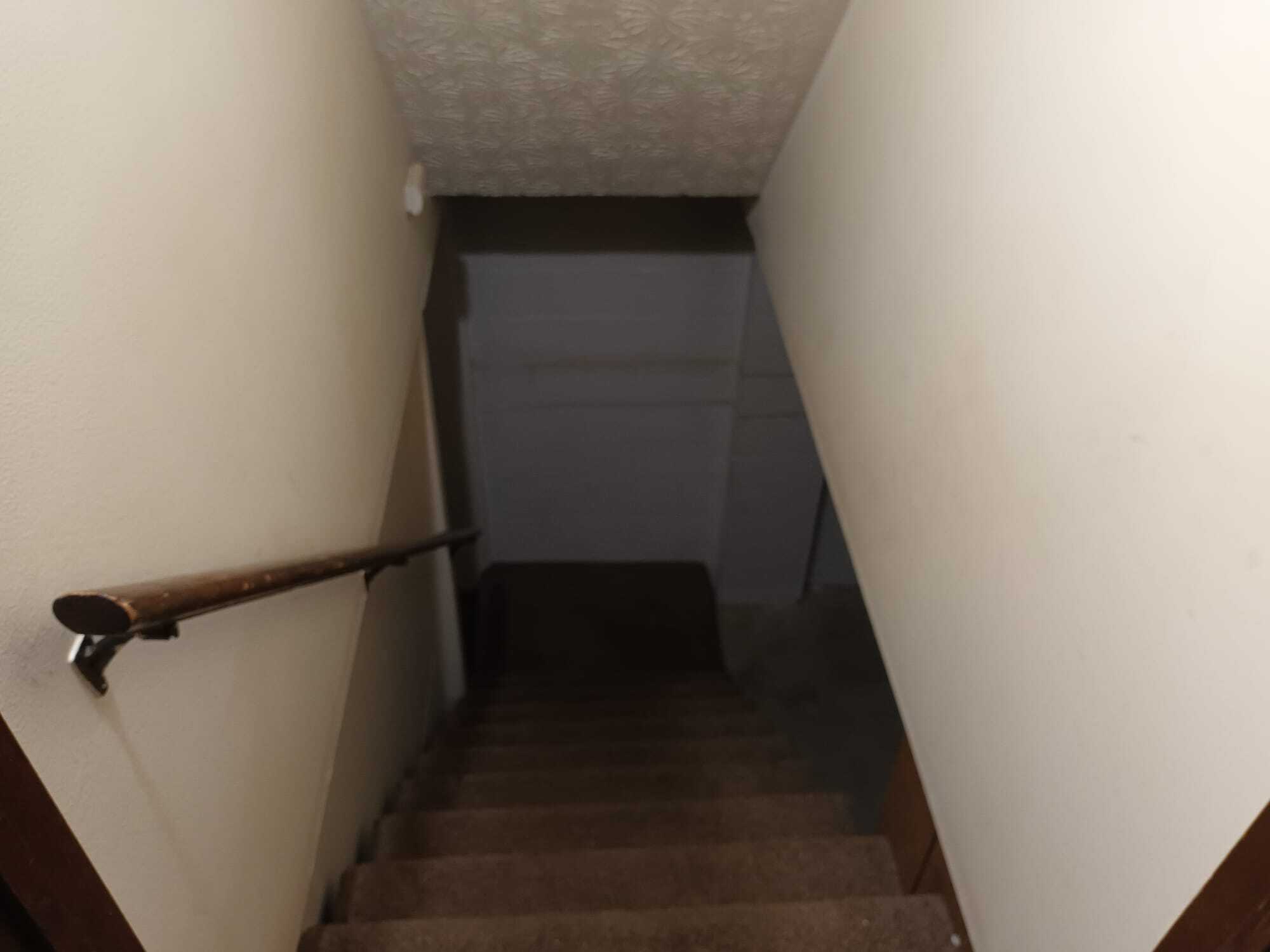 Building Photo - 812 Linworth Rd E