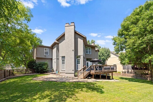 Building Photo - 9004 W 148th St