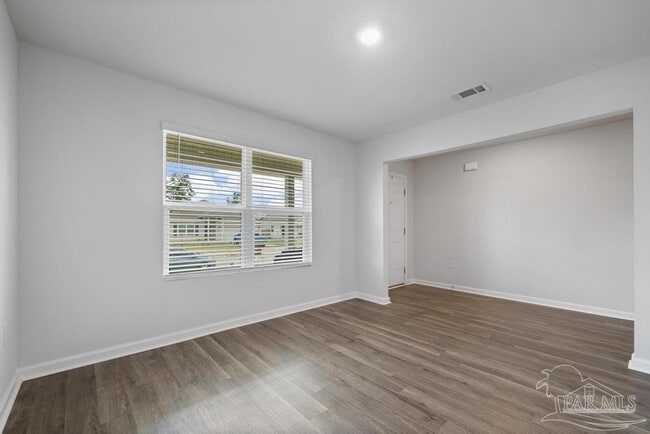 Building Photo - 5213 Peach Dr