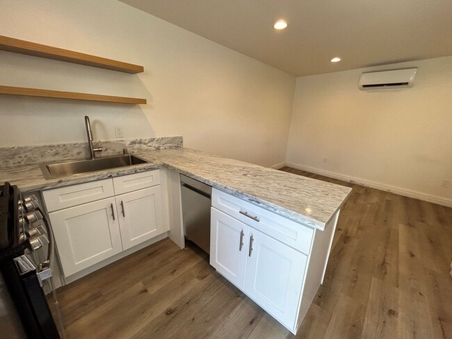 Building Photo - 4432 Falcon Ave