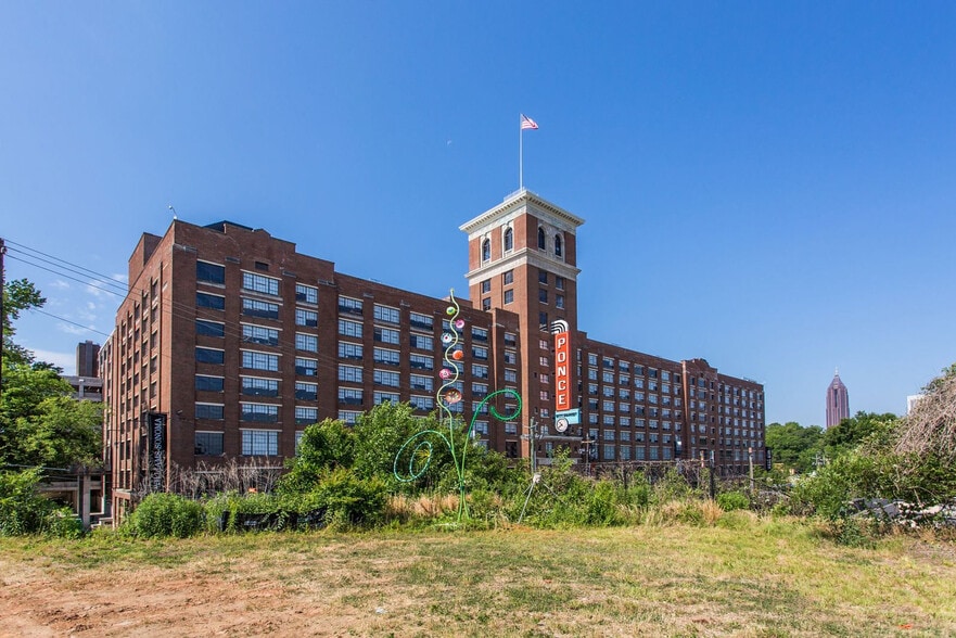 Building Photo - 69 Randolph St NE