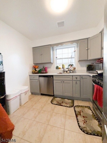 Building Photo - 111 Pennsylvania Ave