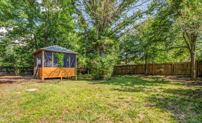 Building Photo - 8483 Timber Creek Dr