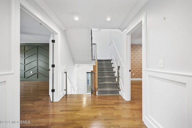 Building Photo - 28 Rector Pl