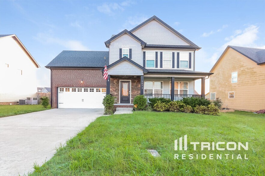 Primary Photo - 1073 Castlerock Dr