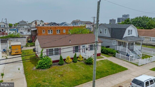 Building Photo - 545 N Connecticut Ave