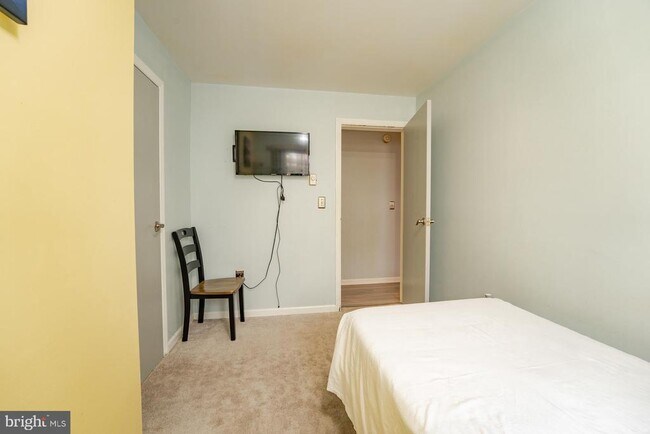 Building Photo - 545 N Connecticut Ave