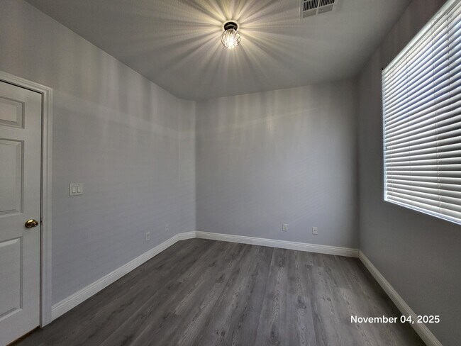 Building Photo - 5533 Sterling Valley Ct