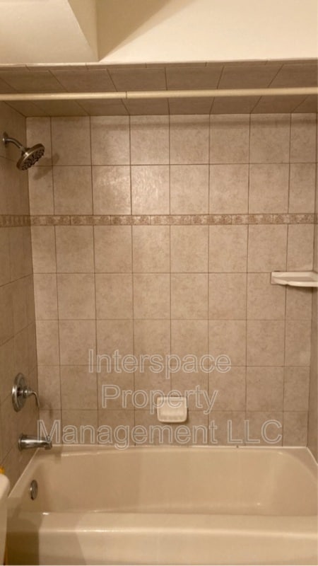 Building Photo - 9937 S Cicero Ave