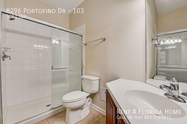 Building Photo - 8296 Portofino Dr