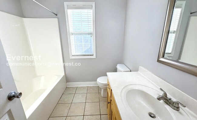 Building Photo - 115 Nasa Way