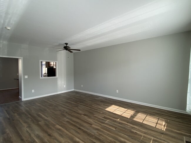 Building Photo - 30 Scholarship Ln