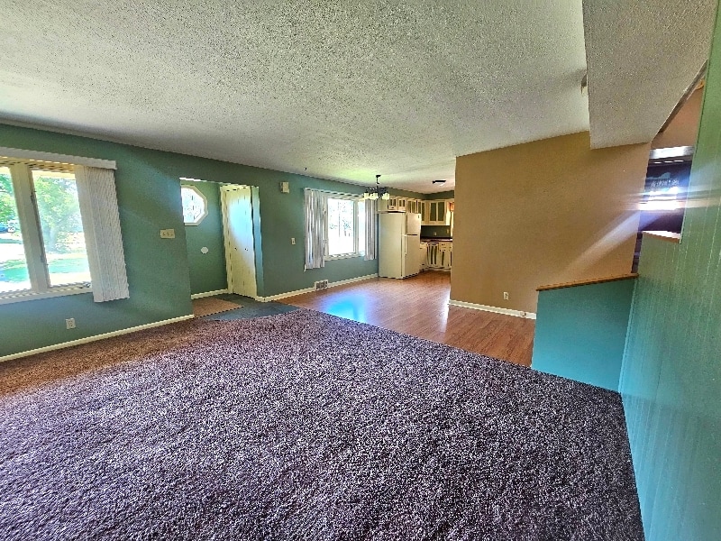 Building Photo - 2019 2nd Ave SW