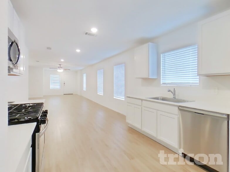 Building Photo - 17159 Quaking Aspen Ln