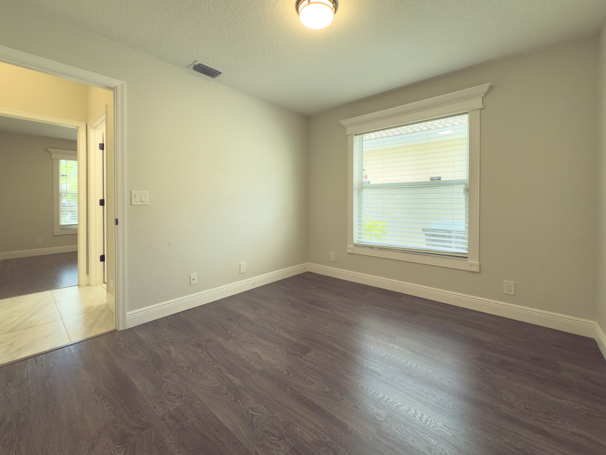 Building Photo - 12204 Sunset Point Cir