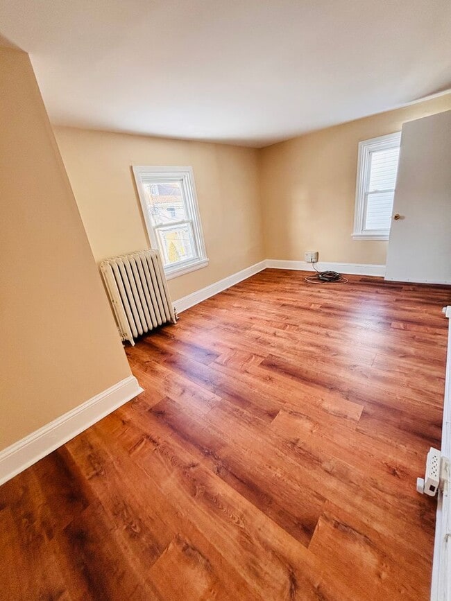 Building Photo - 47 S Merion Ave