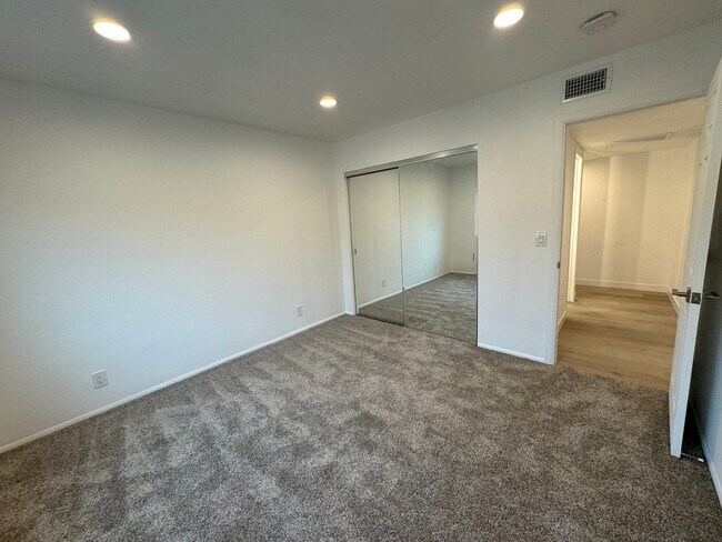 Building Photo - 431 N Alhambra Ave