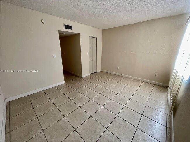 Building Photo - 10900 SW 104th St
