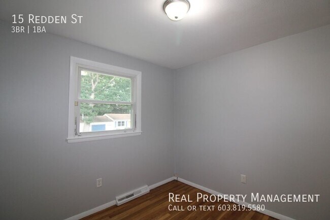 Building Photo - 3 Bedroom Dover Ranch with a Spacious Back...