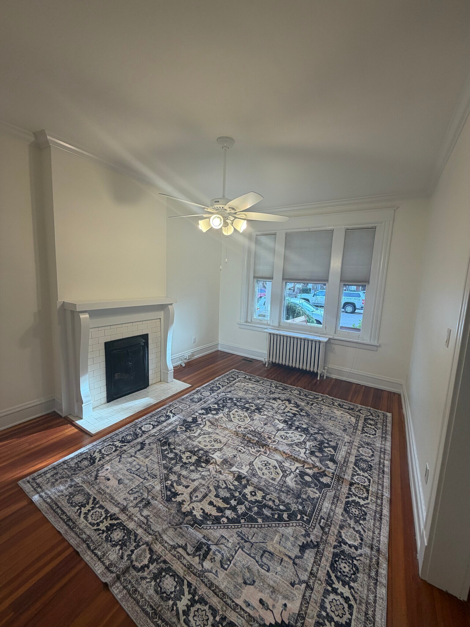 Living Room - 2808 Floyd Ave