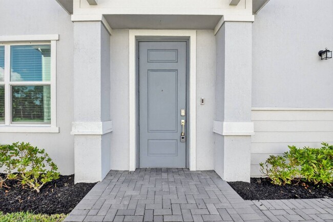 Building Photo - 4645 Meyerson Pl