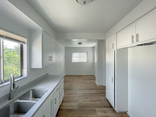 Floorplan - 1069 Browning Blvd