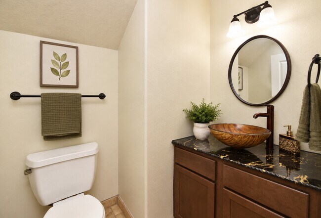 Building Photo - 29631 Turnbury Village Dr