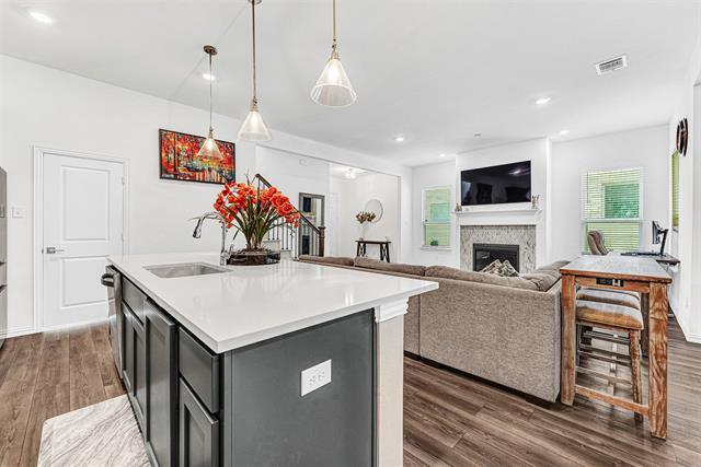 Building Photo - 5314 Depot Dr