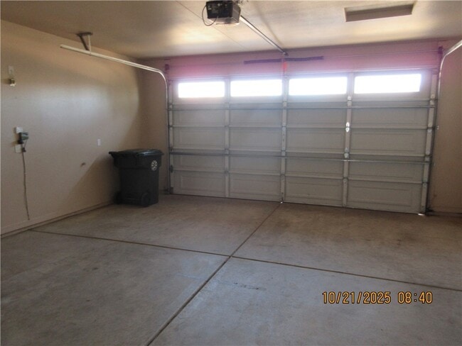 Building Photo - 2044 Rex Allen Dr