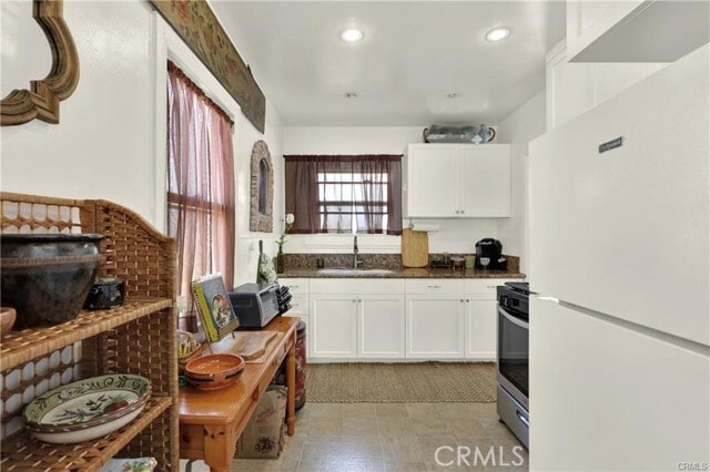 Building Photo - 832 15th St