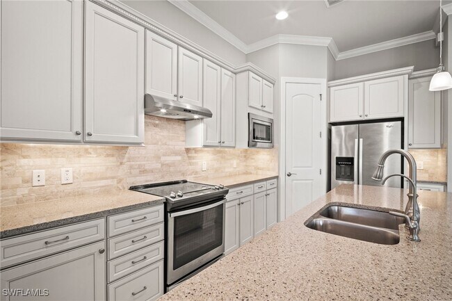 Building Photo - 20506 Corkscrew Shores Blvd