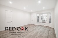 Building Photo - 2601 W 48th St