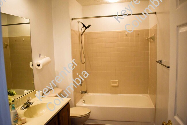 Building Photo - Peaceful Living in Southfield – Beautiful Nottingham Home on a Cul-de-Sac