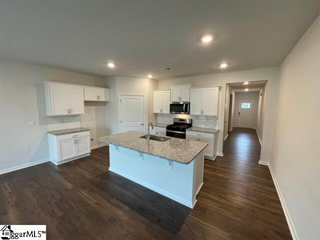 Building Photo - 933 Greyford Ln