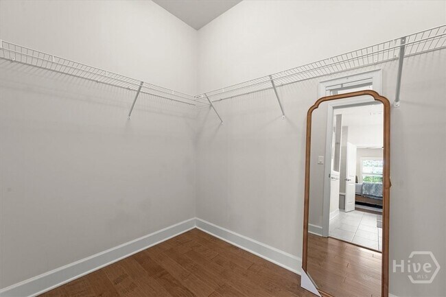 Building Photo - 1021 Leeward Run Trl