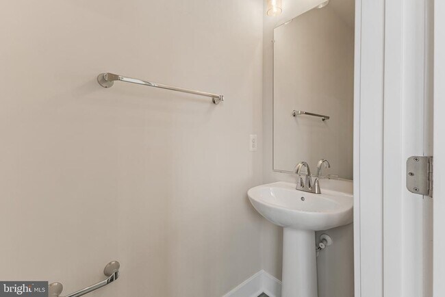Building Photo - 8979 Katherine Johnson Ave